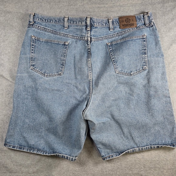 Wrangler Other - Wrangler Denim Shorts Mens 40 Blue Light Wash Authentics Rugged Casual